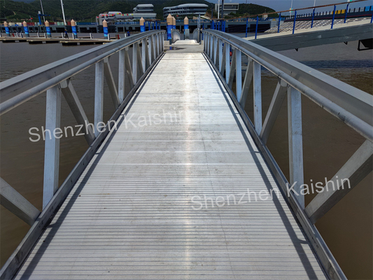 Deniz Alüminyum Geçit 400 kg yük kapasitesi ve 1.1m Handrail